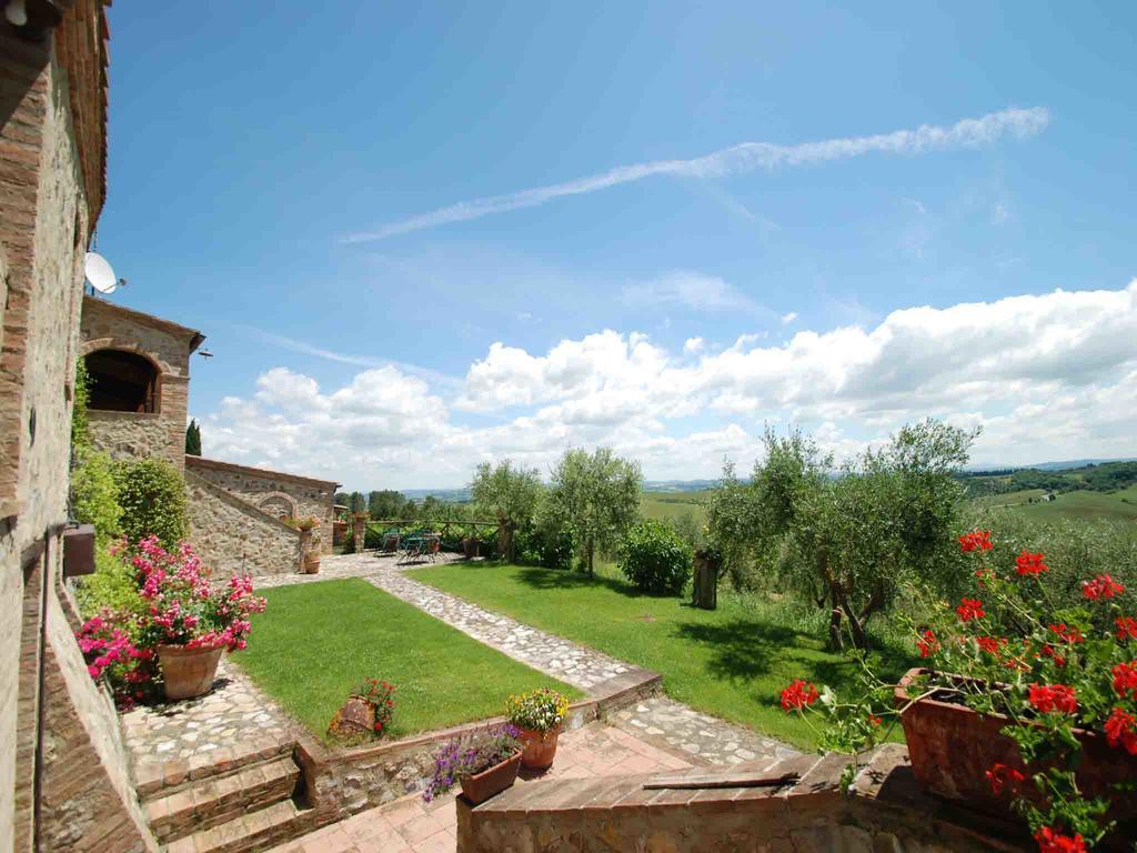 Agriturismo Etrusco Murlo Buitenkant foto